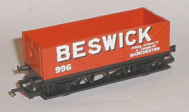 Hornby 7 plank open wagon - Beswick